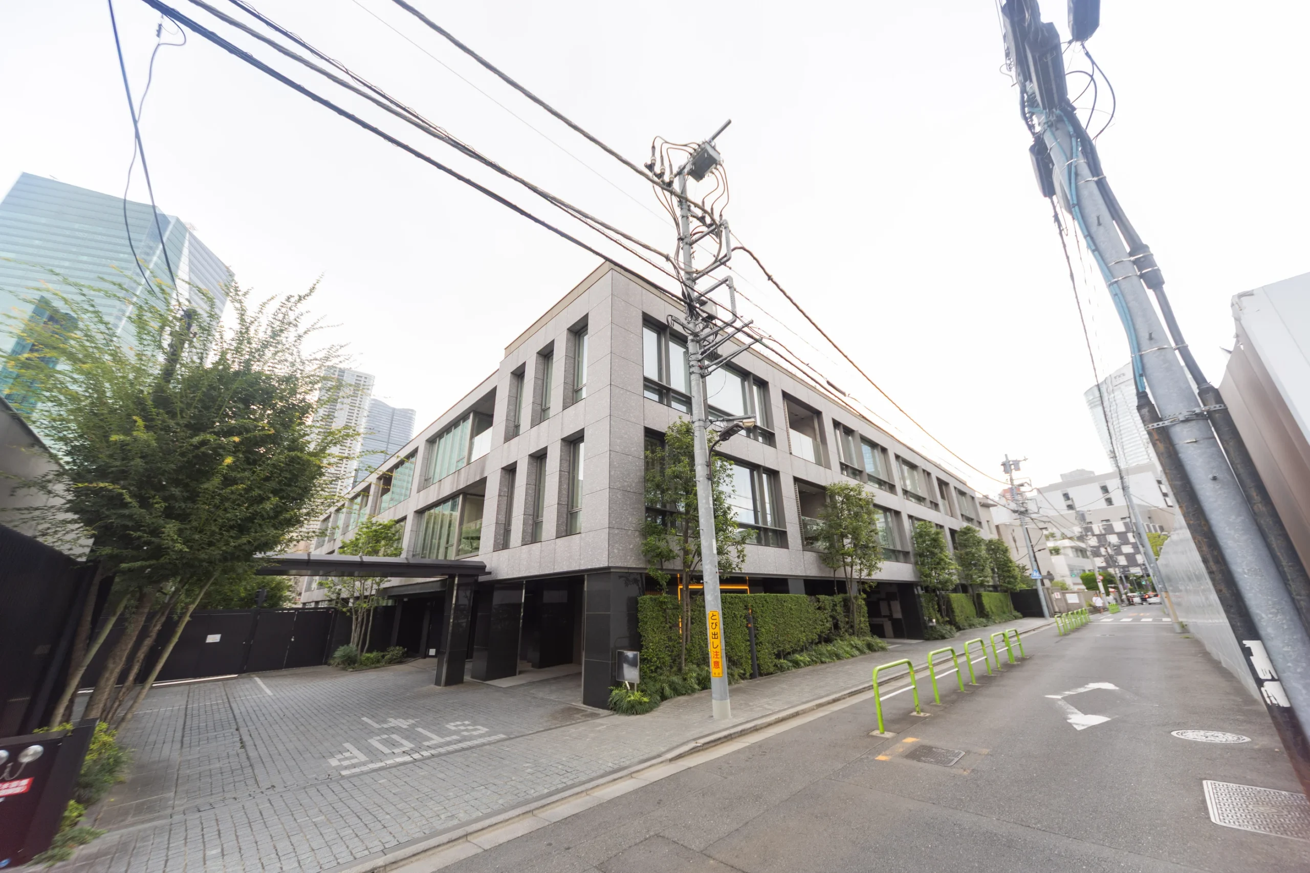 【プラウド六本木】東京ミッドタウン徒歩圏でありながら静寂を極めた、100㎡超