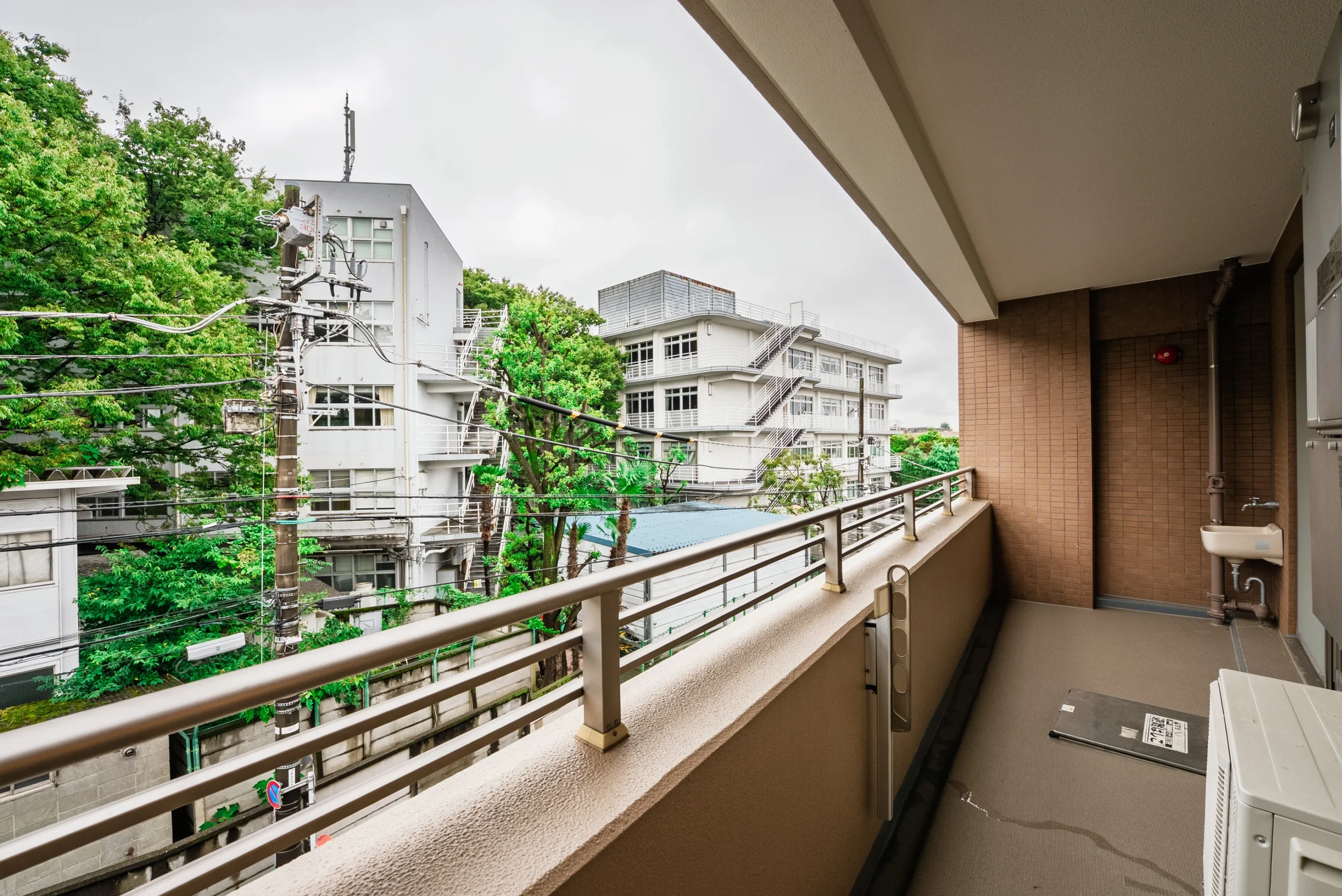 【パークハウス代々木上原】「富ヶ谷」の最上階・南西角住戸。