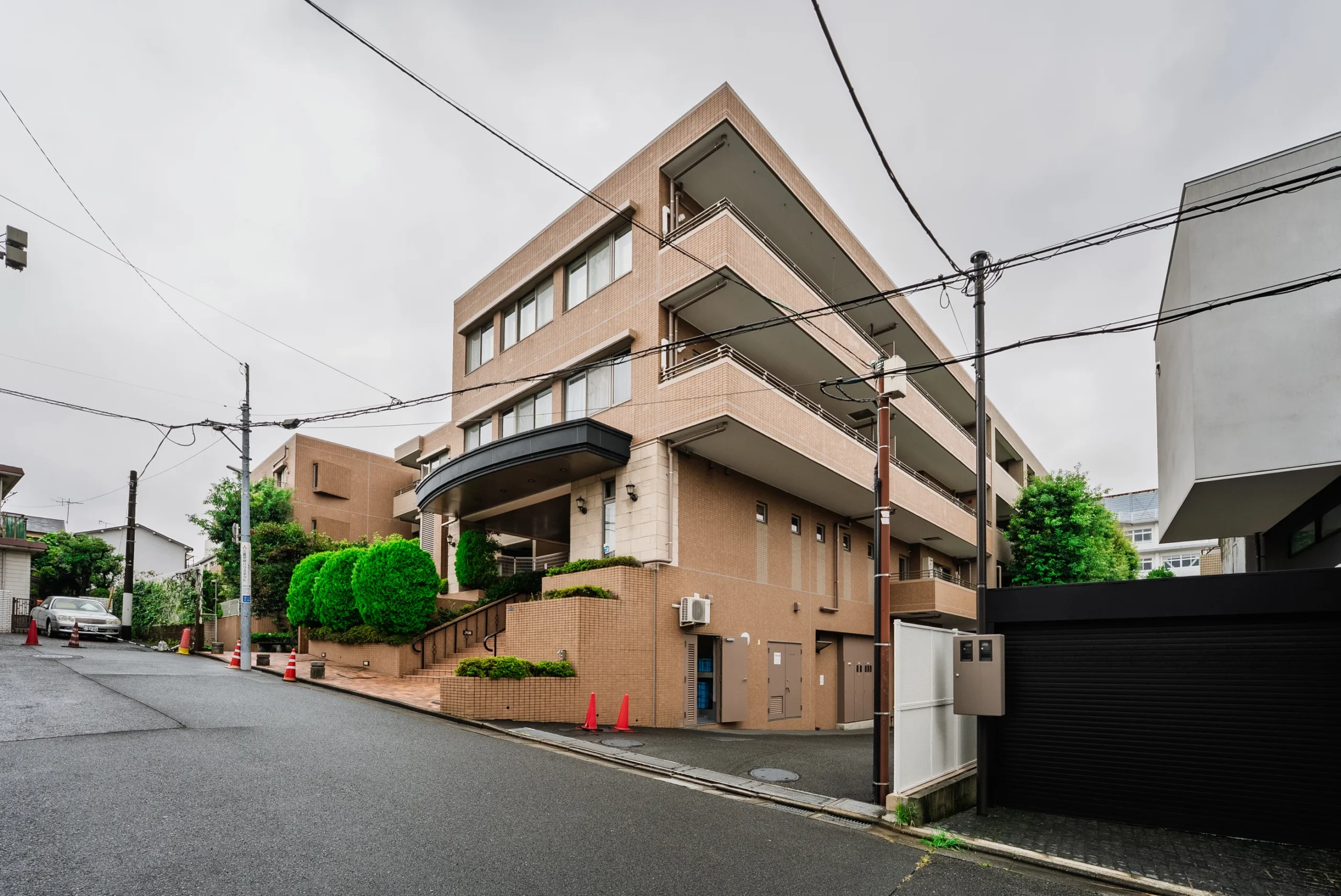 【パークハウス代々木上原】「富ヶ谷」の最上階・南西角住戸。
