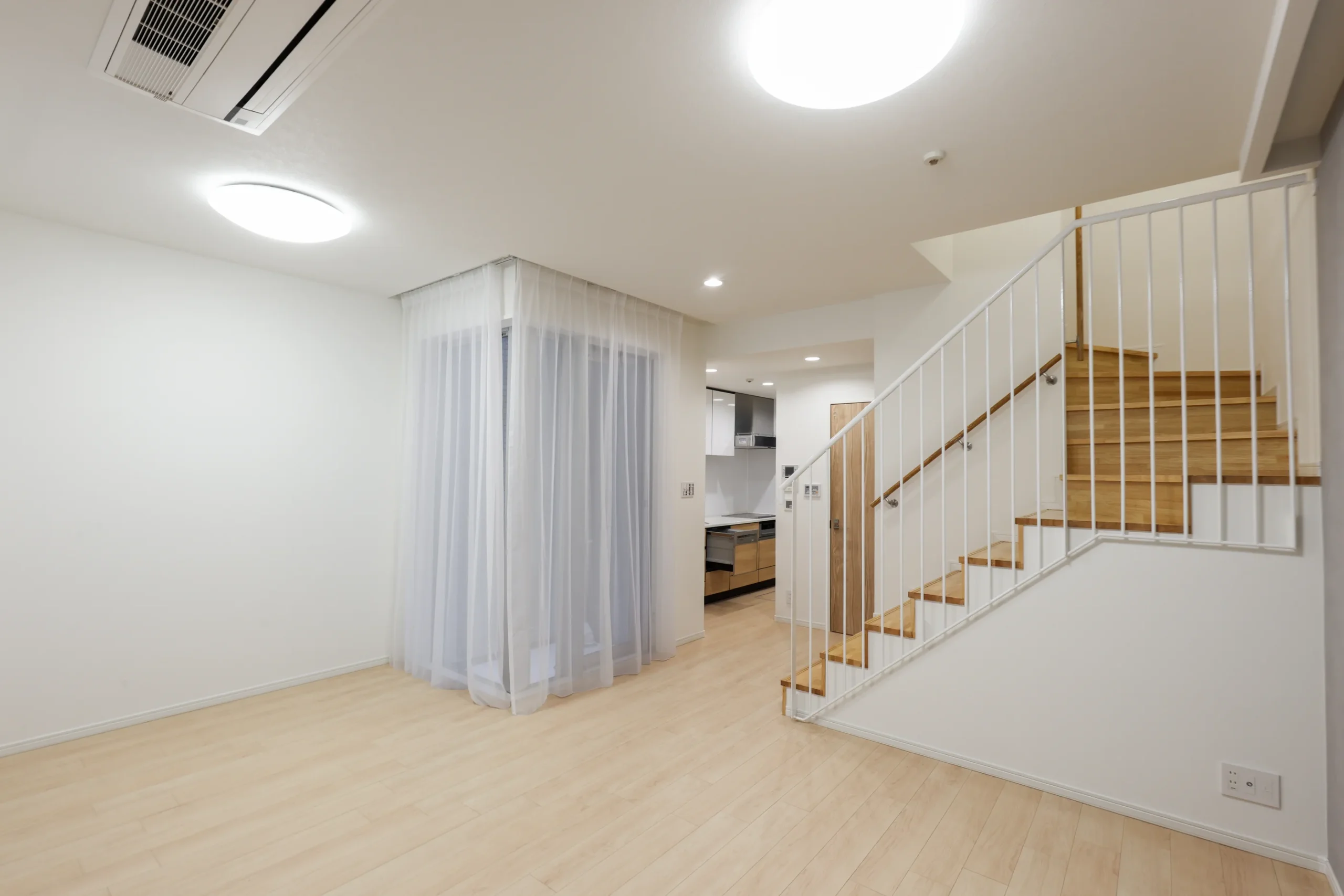 【LAYERS HOUSE 杉並善福寺川公園】プライベート感あふれる階層分離設計
