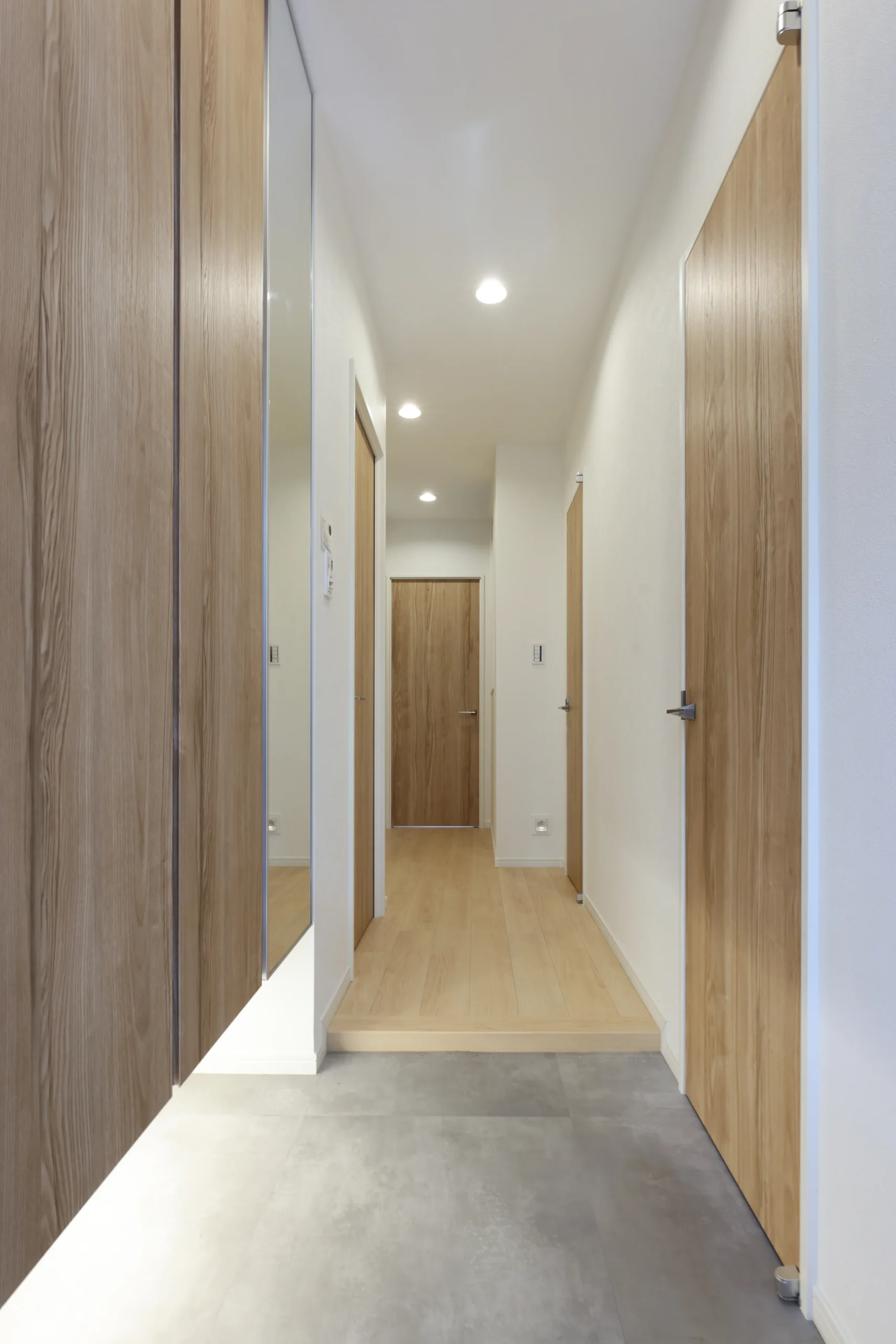 【LAYERS HOUSE 杉並善福寺川公園】プライベート感あふれる階層分離設計